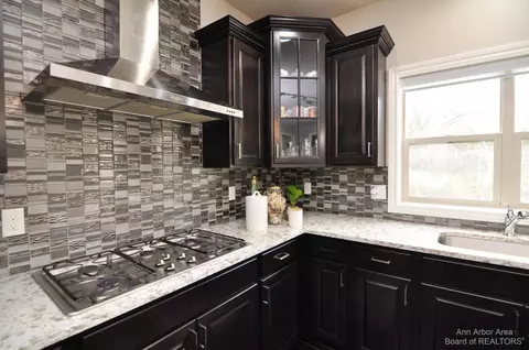 2182 Chaps Dr, Troy, MI 48085 photo 45