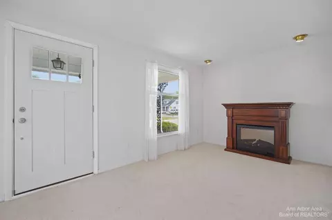 311 Hack St, Milan, MI 48160 photo 7