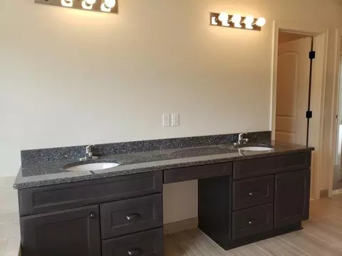 10246 High Mdw, Saline, MI 48176 photo 27