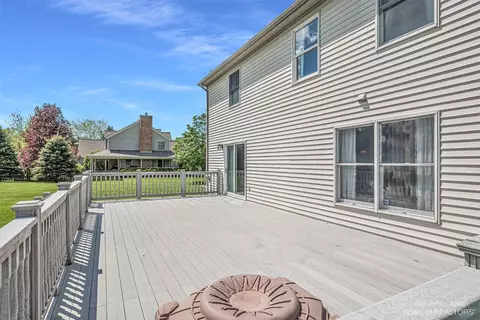 2095 Mccormick Dr, Saline, MI 48176 photo 32
