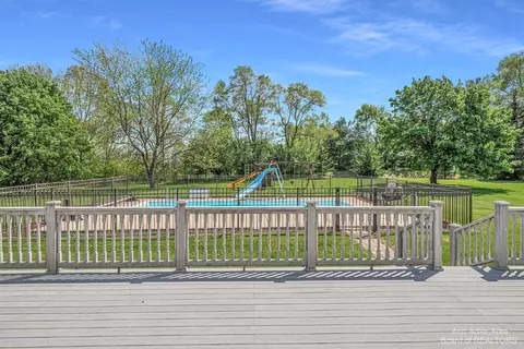2095 Mccormick Dr, Saline, MI 48176 photo 33
