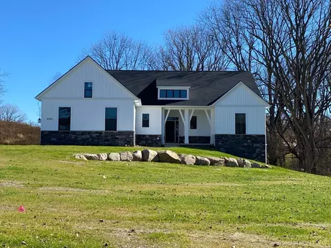 4086 Arlington Trl #16, Dexter, MI 48130