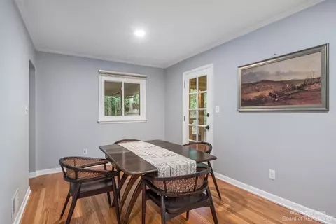 2007 Devolson Ave, Ann Arbor, MI 48104 photo 13