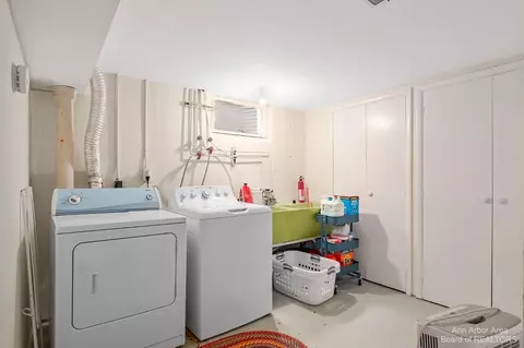 2007 Devolson Ave, Ann Arbor, MI 48104 photo 30