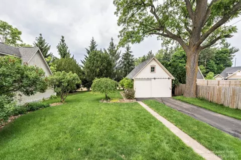220 Monroe St, Saline, MI 48176 photo 24
