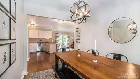 6188 Gloucester Dr, Canton, MI 48187 photo 8