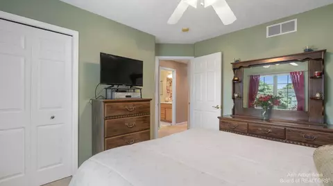 4849 Sir Austin Dr, Jackson, MI 49201 photo 42