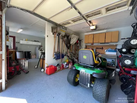 4849 Sir Austin Dr, Jackson, MI 49201 photo 29