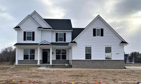 4849 Burton Ln #3, Saline, MI 48176