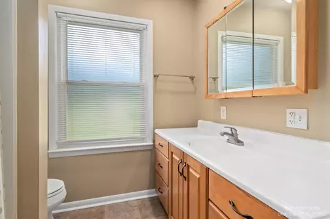 1245 Levant St, Jackson, MI 49203 photo 10