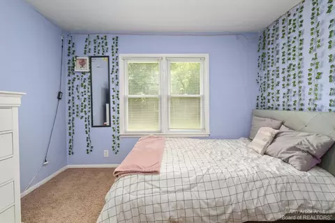 1245 Levant St, Jackson, MI 49203 photo 5