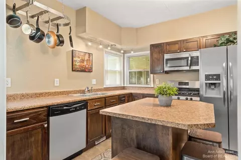 1245 Levant St, Jackson, MI 49203 photo 23