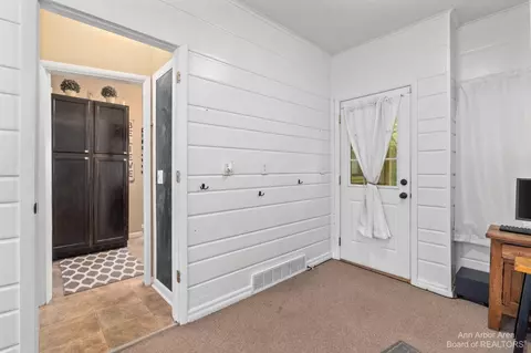 1245 Levant St, Jackson, MI 49203 photo 25