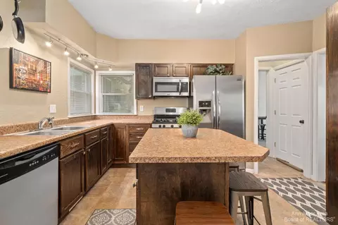 1245 Levant St, Jackson, MI 49203 photo 22