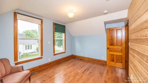 1022 Chestnut St, Adrian, MI 49221 photo 13