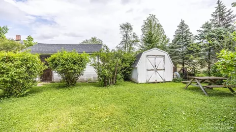1022 Chestnut St, Adrian, MI 49221 photo 23