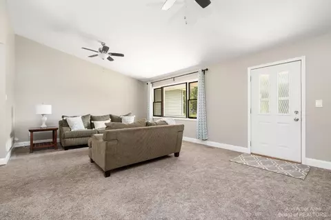 1318 Judd Rd, Saline, MI 48176 photo 5