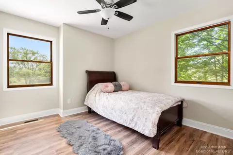 1318 Judd Rd, Saline, MI 48176 photo 20