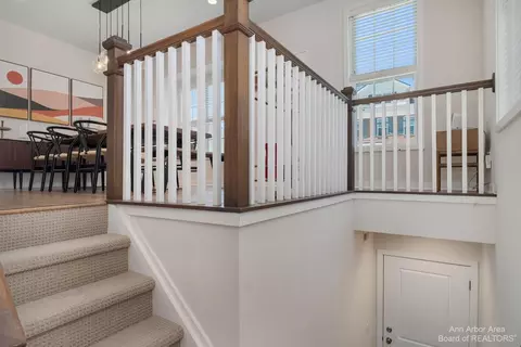 2837 Ridington Rd, Ann Arbor, MI 48105 photo 4