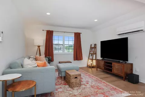 2837 Ridington Rd, Ann Arbor, MI 48105 photo 30