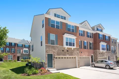 2837 Ridington Rd, Ann Arbor, MI 48105 photo 1