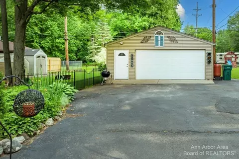 38440 Wade Rd, Romulus, MI 48174 photo 45