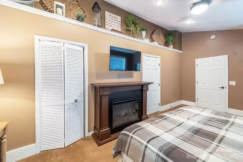 38440 Wade Rd, Romulus, MI 48174 photo 23