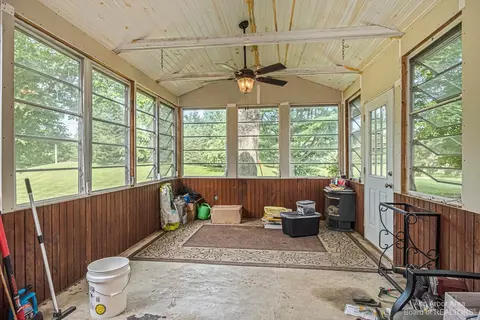 8640 Huron River Dr, Dexter, MI 48130 photo 27