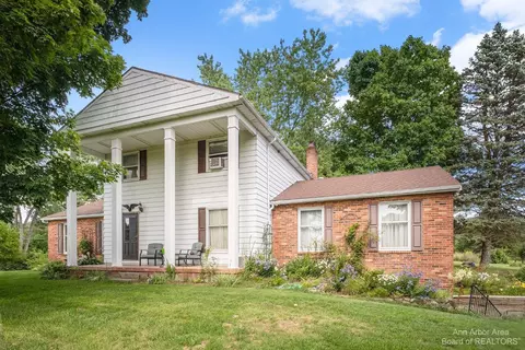 8640 Huron River Dr, Dexter, MI 48130 photo 1