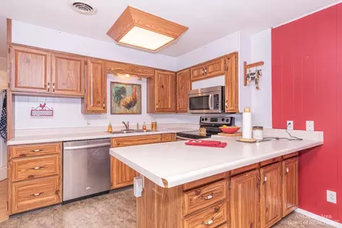 5066 Laing Dr, Tecumseh, MI 49286 photo 13