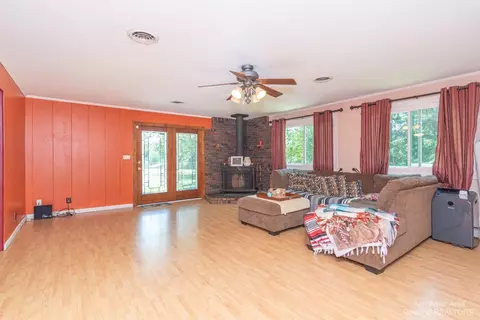 5066 Laing Dr, Tecumseh, MI 49286 photo 16