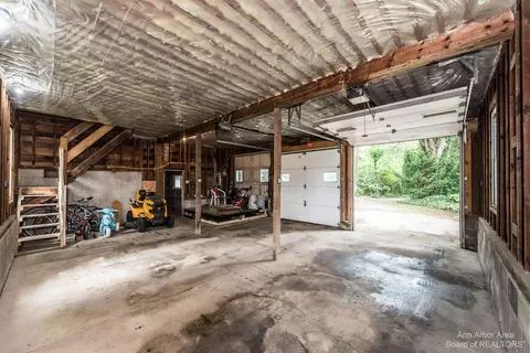 8900 Bunton Rd, Willis, MI 48191 photo 44