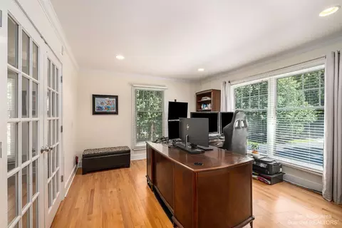2565 Bedford Rd, Ann Arbor, MI 48104 photo 16