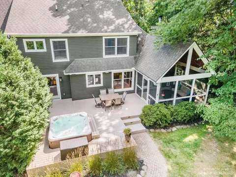 2565 Bedford Rd, Ann Arbor, MI 48104 photo 75