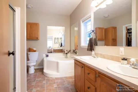 1779 Treelane Dr, Gregory, MI 48137 photo 25