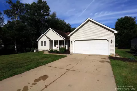 4660 Waynick Dr, Britton, MI 49229 photo 3