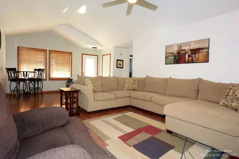 4660 Waynick Dr, Britton, MI 49229 photo 11