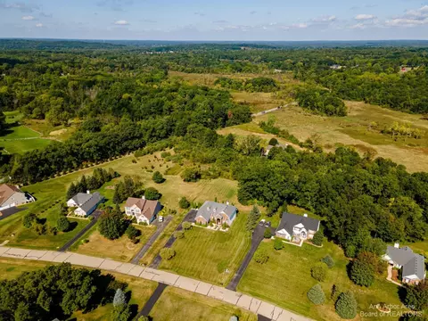6860 N Meadows Pass, Dexter, MI 48130 photo 67