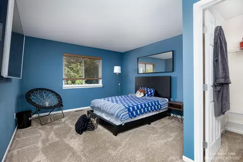 6860 N Meadows Pass, Dexter, MI 48130 photo 33