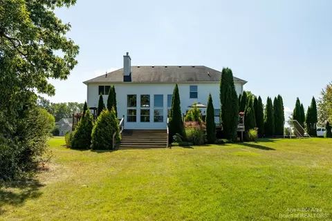 6860 N Meadows Pass, Dexter, MI 48130 photo 2