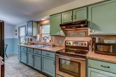 6049 Arbor Ln, Jackson, MI 49201 photo 13