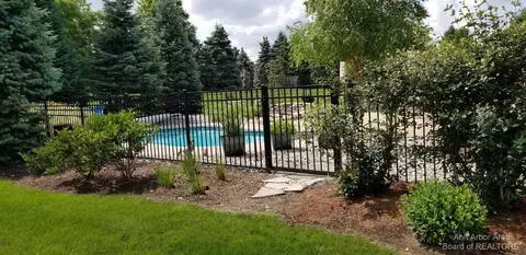 1908 Brookview Dr, Saline, MI 48176 photo 87