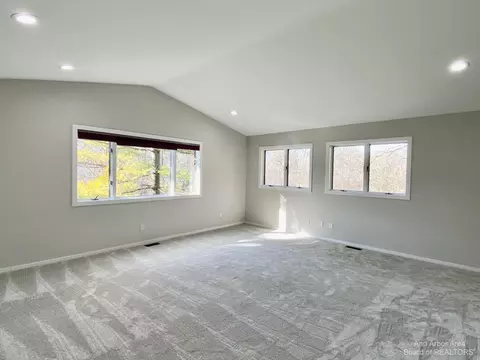 3702 E Pineview Dr, Dexter, MI 48130 photo 14
