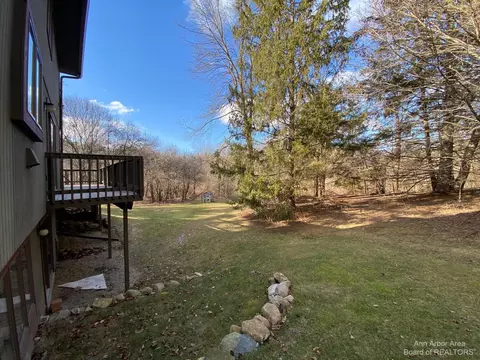 3702 E Pineview Dr, Dexter, MI 48130 photo 24