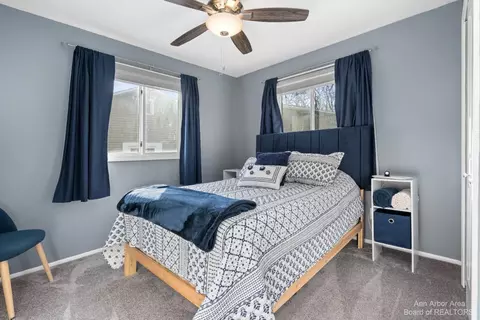 8341 Hillpoint Dr, Brighton, MI 48116 photo 20