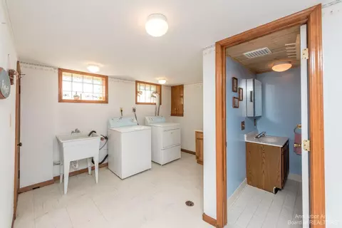 8035 Forest St, Dexter, MI 48130 photo 43