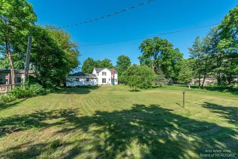 8035 Forest St, Dexter, MI 48130 photo 3