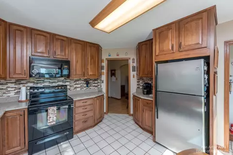 8035 Forest St, Dexter, MI 48130 photo 6