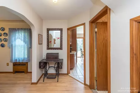 8035 Forest St, Dexter, MI 48130 photo 23