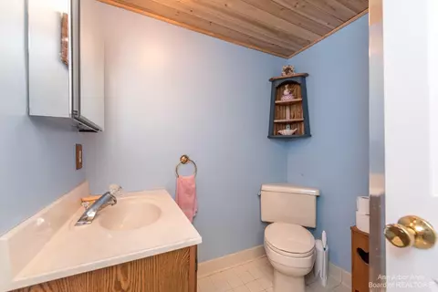 8035 Forest St, Dexter, MI 48130 photo 41
